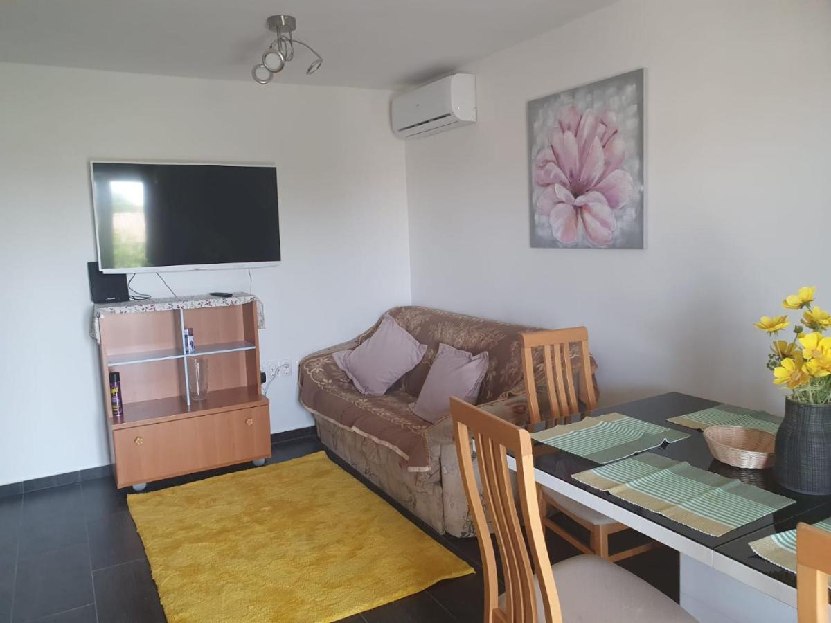 Muring Apartments Tribalj 外观 照片